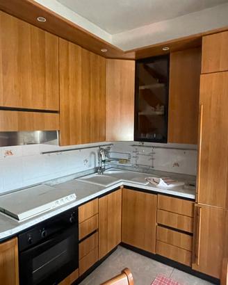 Cucina angola in legno completa elettrodomestici