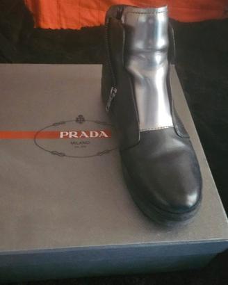 Prada  Sneakers senza lacci