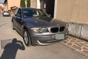 BMW 120d 5 porte