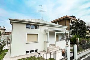 VILLA SINGOLA A CHIARI