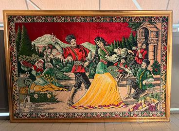 Arazzo vintage decorativo con scena folkloristica
