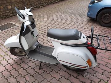 VESPA RUSH 50