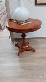 Tavolino tondo con cassetto 