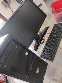 PC gioco/lavoro+monitor alienware+tastiera e mouse