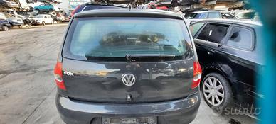 VOLKSWAGEN FOX 2011 - PORTELLONE POSTERIORE
