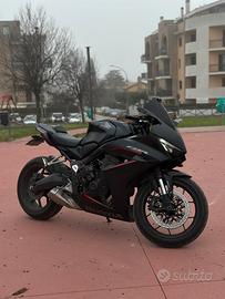 CBR 650 R 2025 DEPO