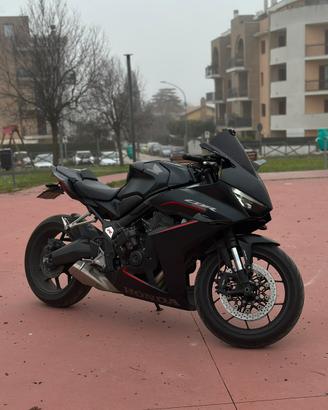 CBR 650 R 2025 DEPO