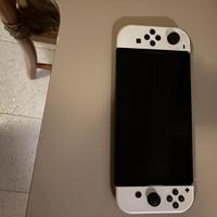 Nintendo switch oled a 285 euro