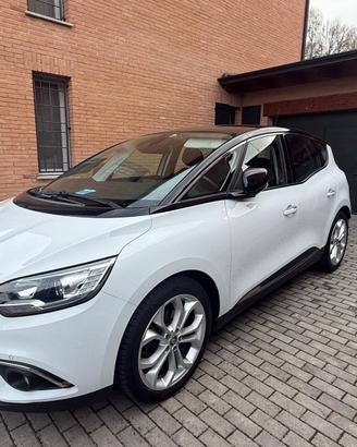Renault Scenic Scénic Blue dCi 120 CV EDC Intens