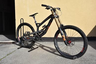 YT INDUSTRIES TUES CF COMP