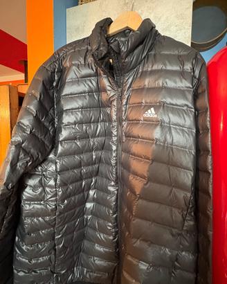 Piumino Adidas, varilite trapuntato leggero