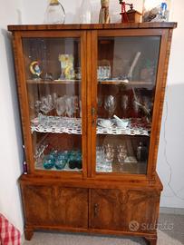 vetrinetta in radica 