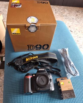 Nikon D90
