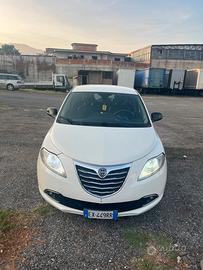 Lancia Ypsilon 1.3 MTJ 95CV