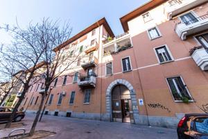 2 LOCALI A MILANO