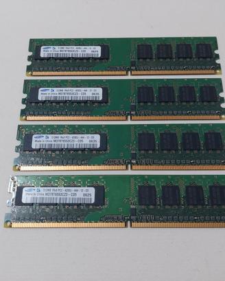 7 RAM DDR2 (2x 1 GB, 5x 512 MB) + 1 DDR 256 MB