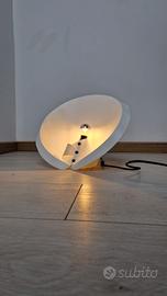 Lampada da tavolo Badessa, Oggetti Latini 1997