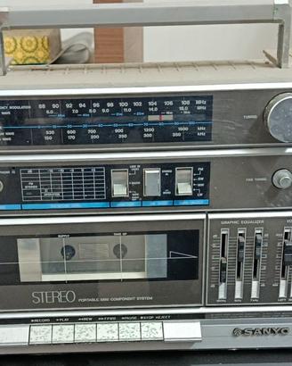 stereo portatile  Sanyo Cassette/Radio Stere