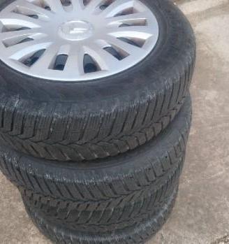 Cerchi con Gomme Invernali Citroen C2 C3
