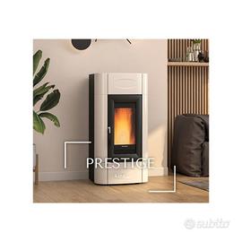 STUFA A PELLET ISIDORA IDRO H 20 MODELLO NORDICA