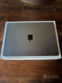 MacBook Air 13,6” M2 16GB ram + ssd 256GB