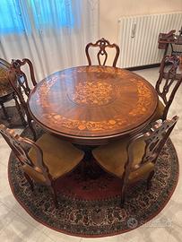 Sala da pranzo artigianale intarsiata