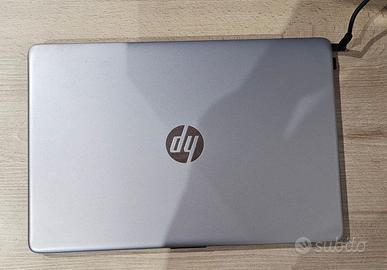 HP 250 g8 notebook - 15.6'' - core i3 1115g4-8 gb