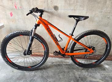 bicicletta mtb Whistle 27.5