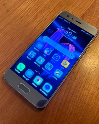 Honor 9 - 64 GB, RAM 4 GB. Perfetto con accessori