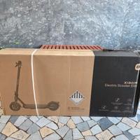 Xiaomi Electric Scooter Elite – Nuovo, sigillato