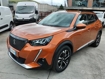 Peugeot 2008 PureTech 130 S&S Allure Pack