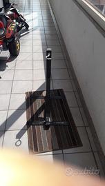Sacco professionale da Boxe con staffa al muro
