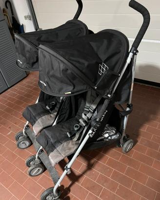 Passeggino gemellare