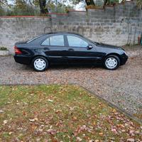 Mercedes classe c 200 classic