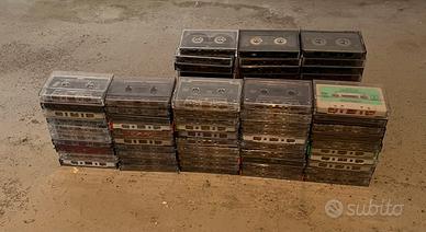 Musicassette originali e registrate senza copertin