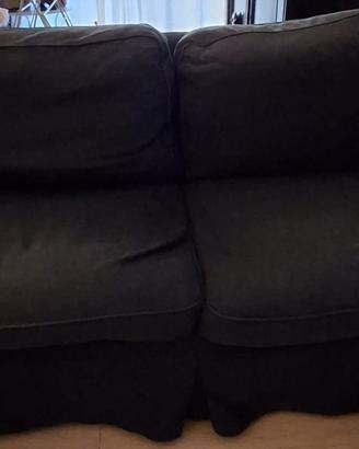 Coppia di divani in tessuto grigio