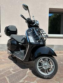 Piaggio vespa 125