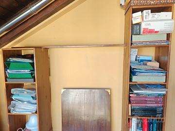 due librerie piccole con 2cassetti rustiche
