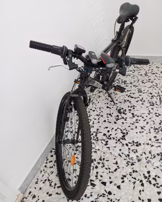 Bicicletta Total black