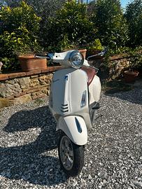 VESPA PRIMAVERA