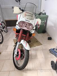 Yamaha Supertenerè 750