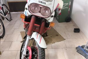 Yamaha Supertenerè 750