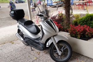 Scooter Beverly 300 ie