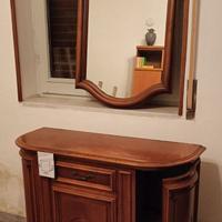 Mobile Antico con specchio