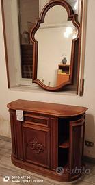 Mobile Antico con specchio