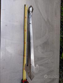 Ferro da prua barca a remi