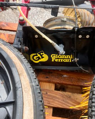 Spazzole raccogli foglie per tagliaerba Ferrari