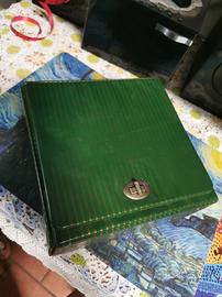 Cofanetto vintage anni 70 con 45 giri 
