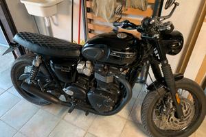 Triumph Boneville T120 black edition