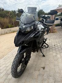 Benelli TRK 502X